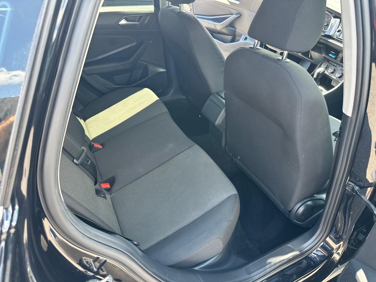 Volkswagen Jetta  2021