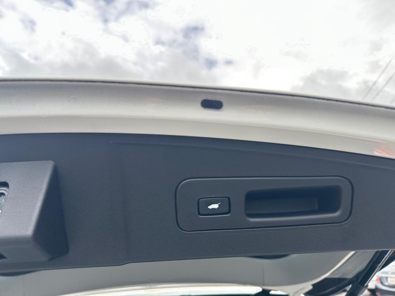 Acura MDX  2018