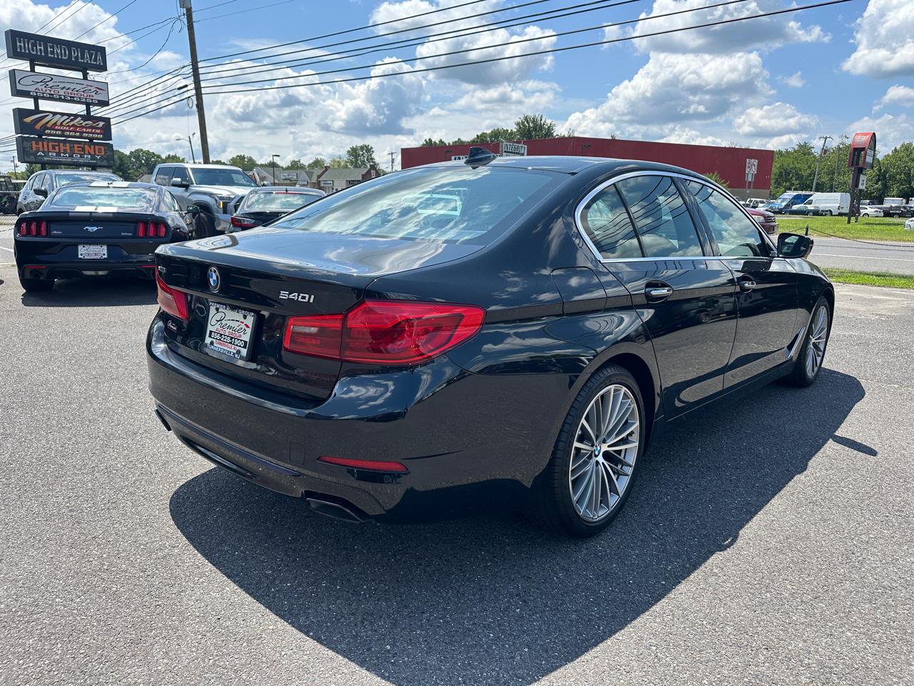 BMW 5 Series  2018