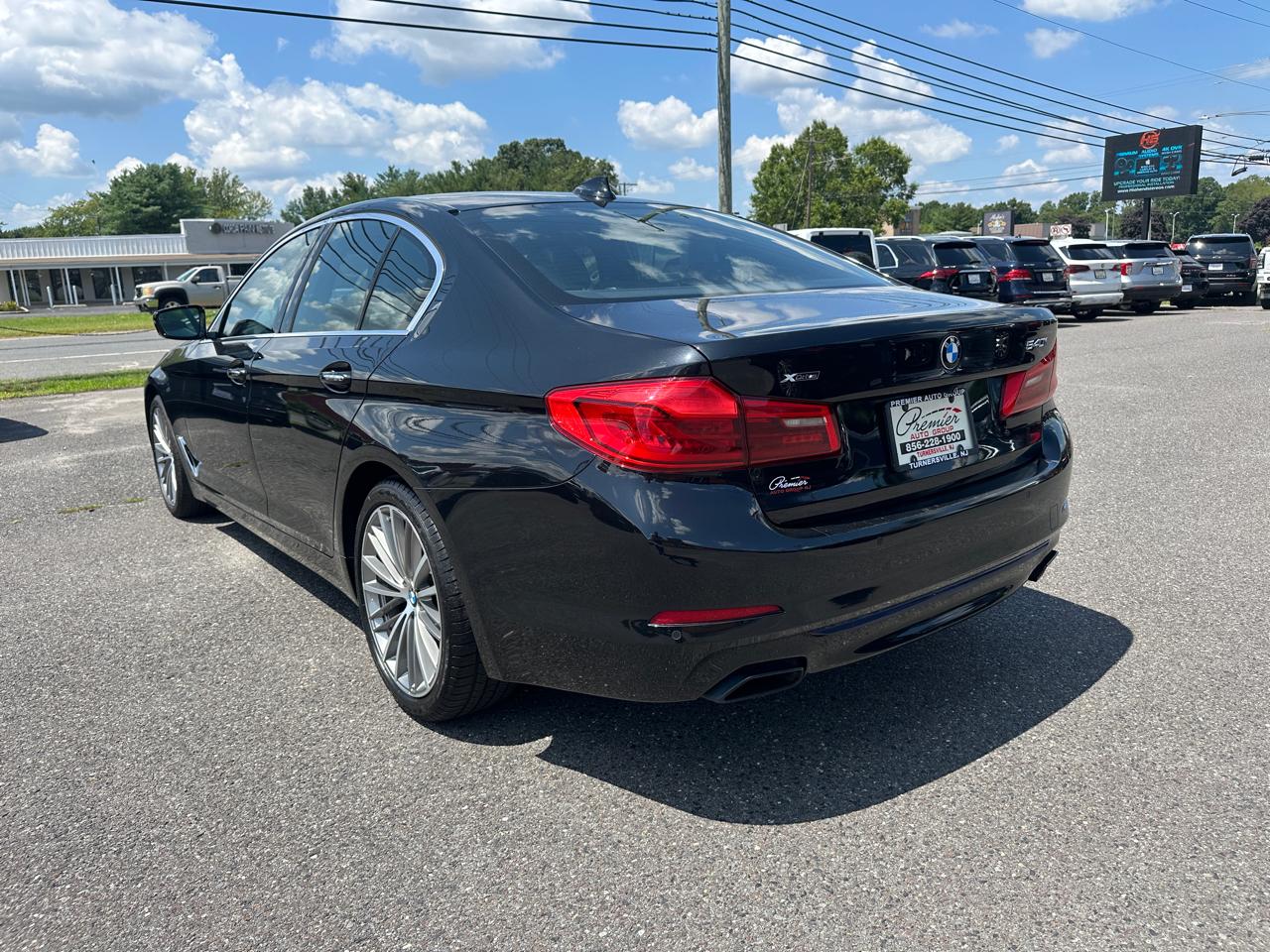 BMW 5 Series  2018