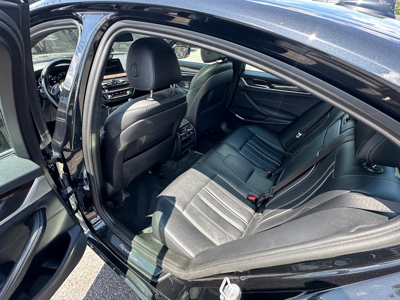 BMW 5 Series  2018