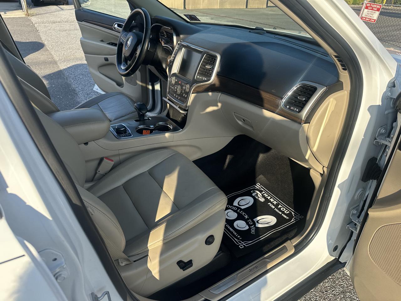 Jeep Grand Cherokee  2014