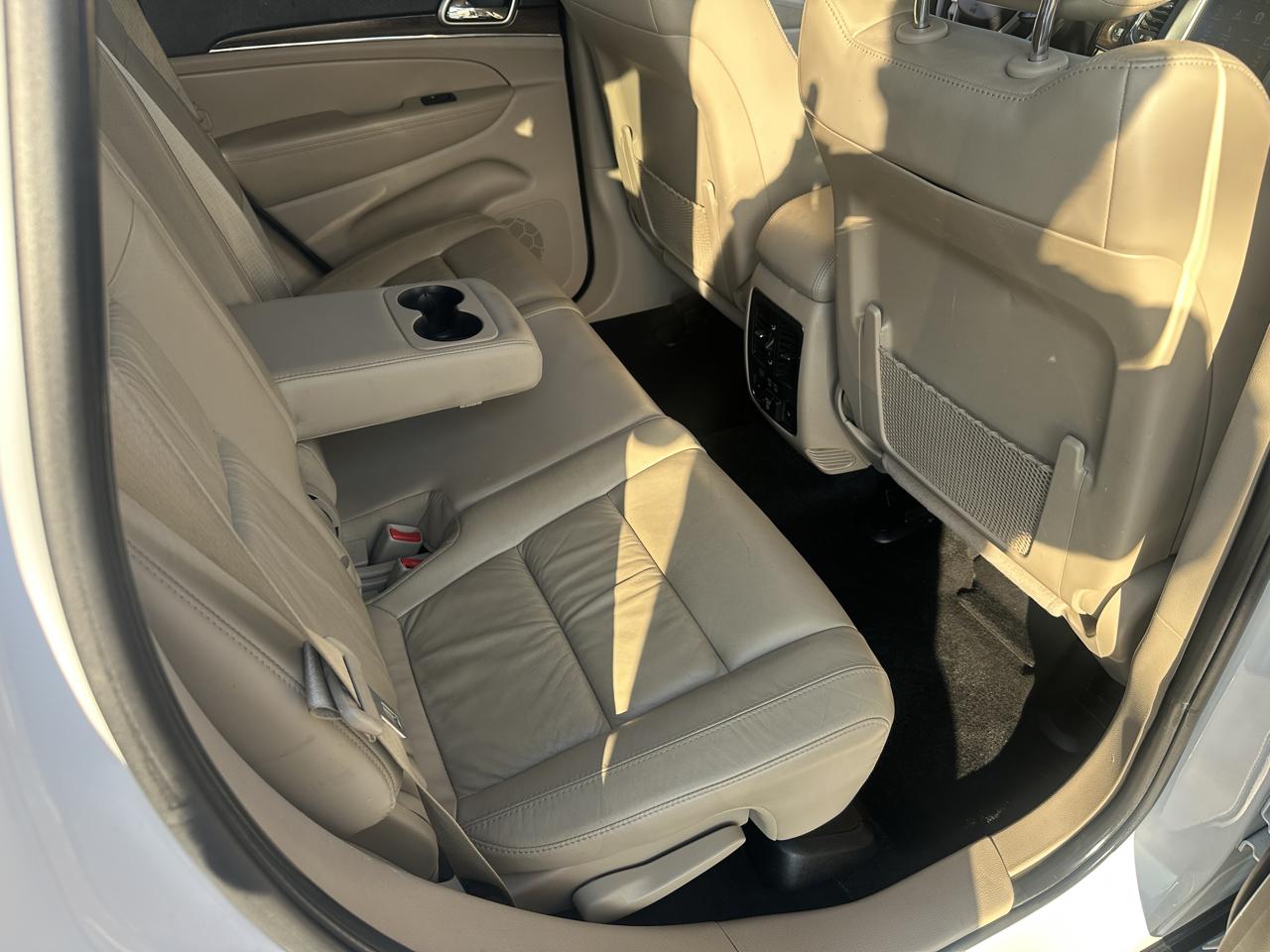 Jeep Grand Cherokee  2014