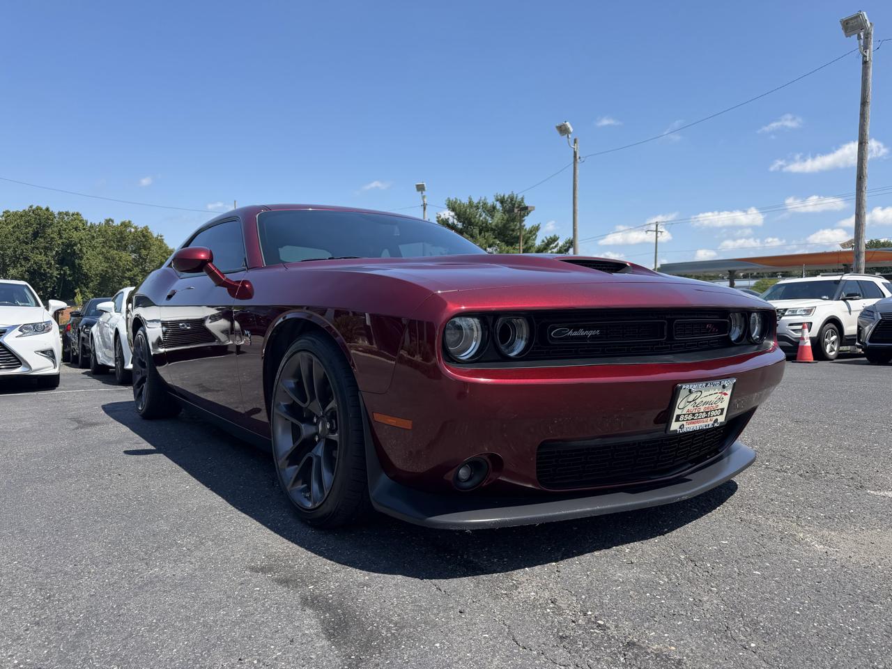 Dodge Challenger  2020