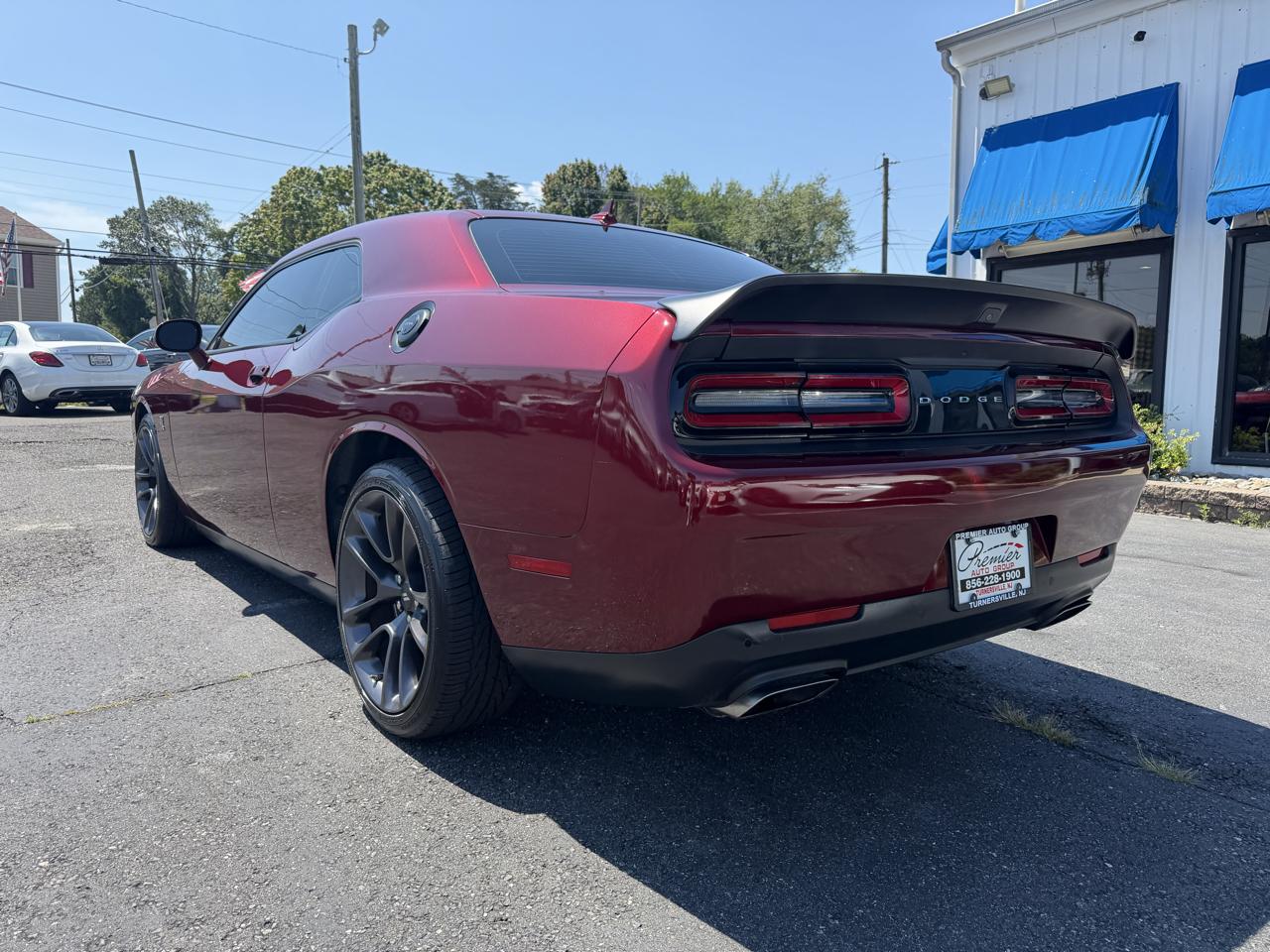 Dodge Challenger  2020