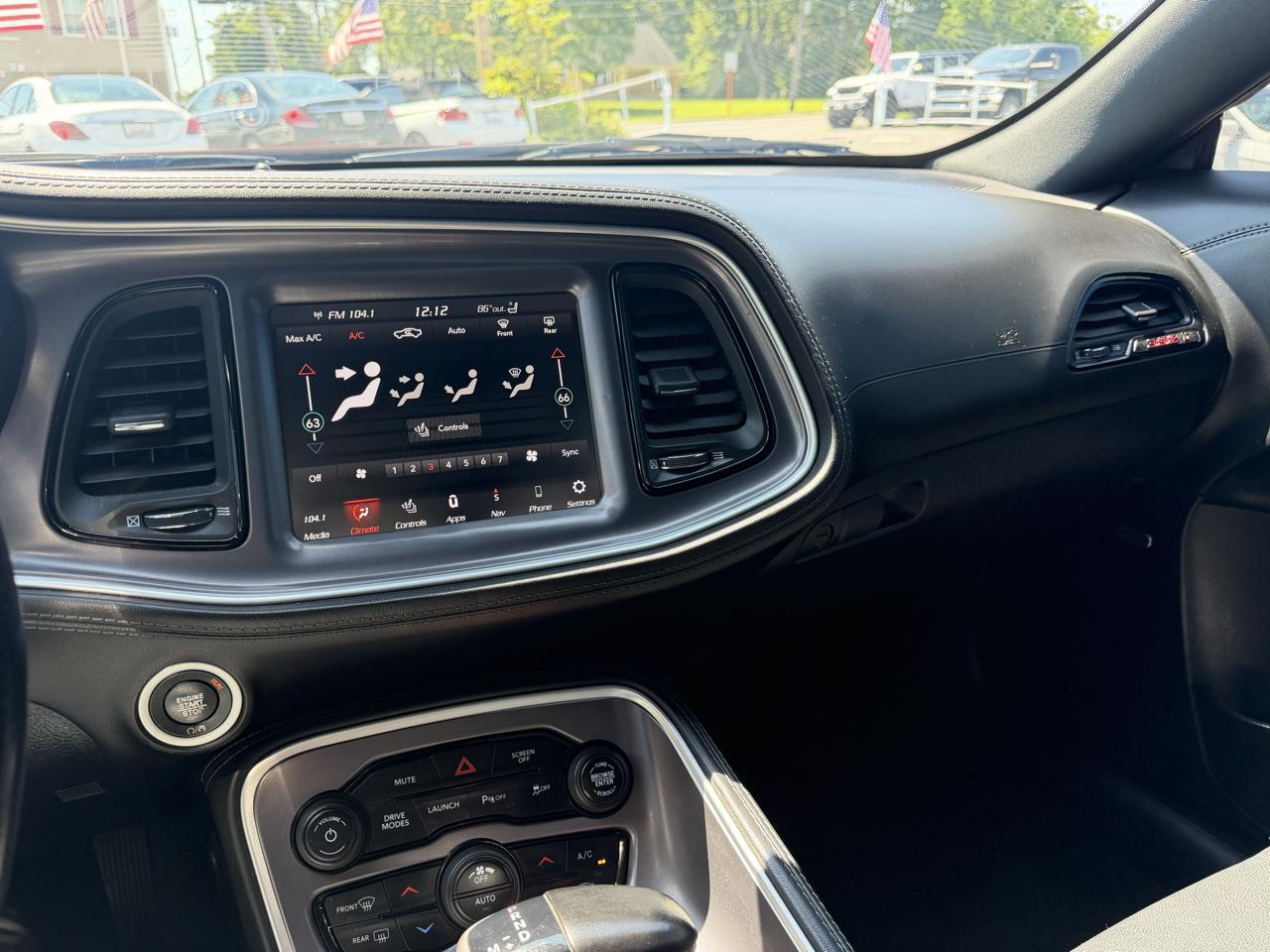 Dodge Challenger  2020