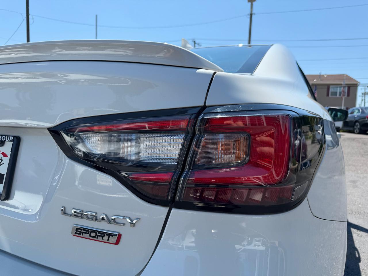 Subaru Legacy  2020