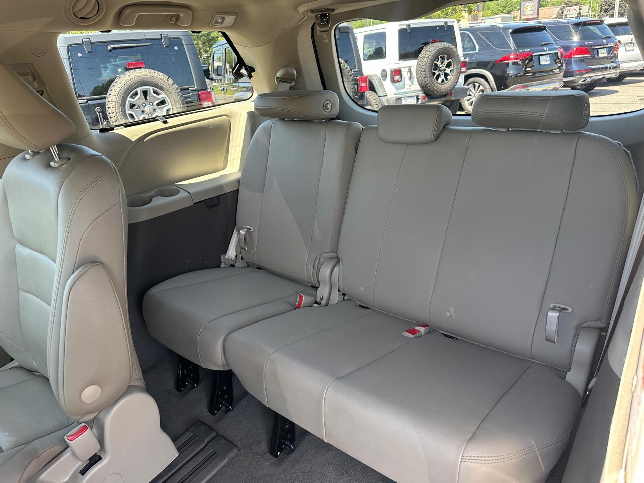 Toyota Sienna  2020