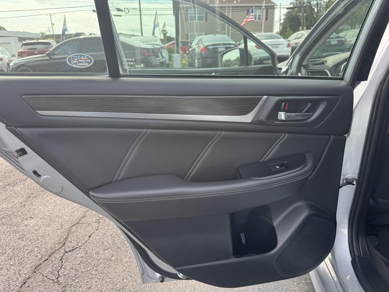 Subaru Legacy  2018