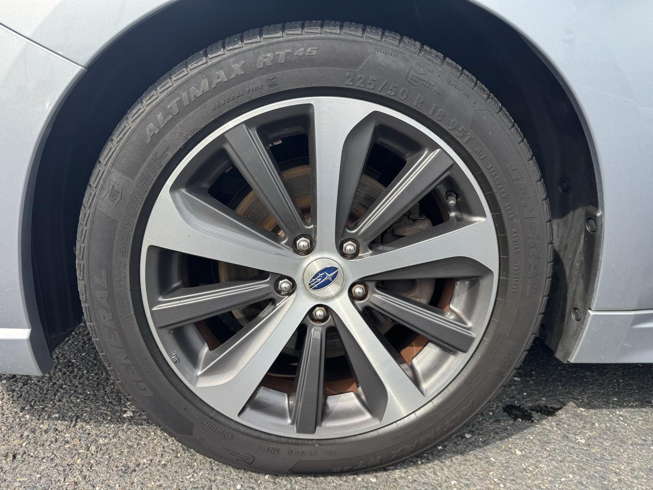 Subaru Legacy  2018