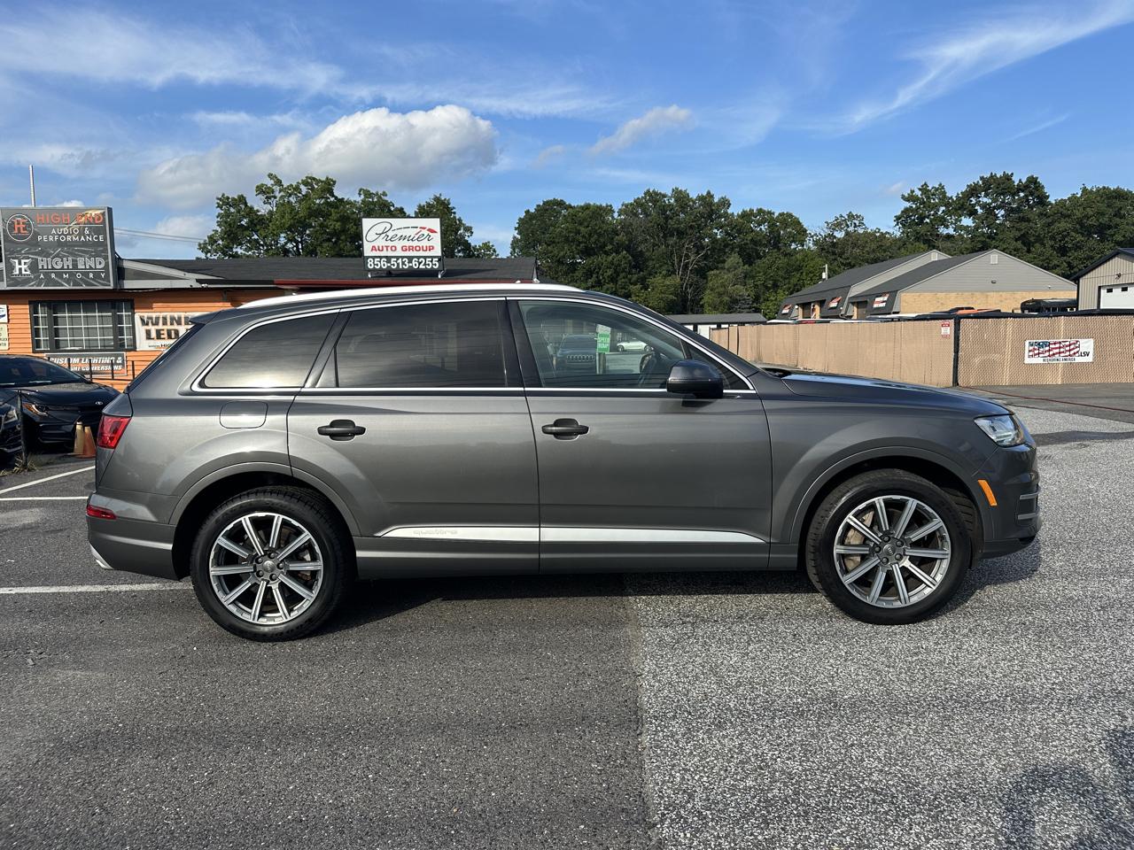 Audi Q7  2019