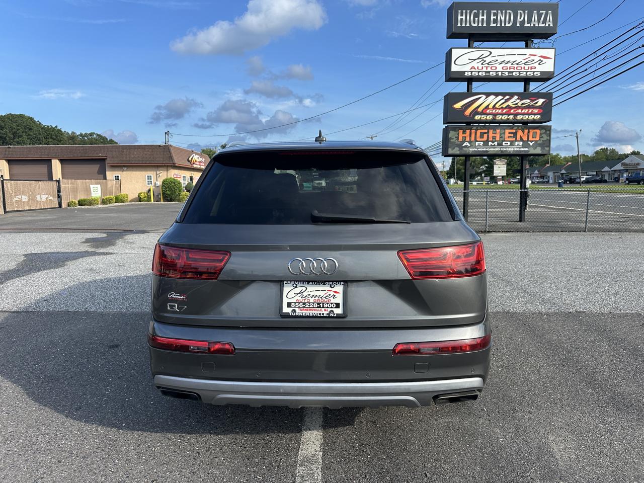 Audi Q7  2019