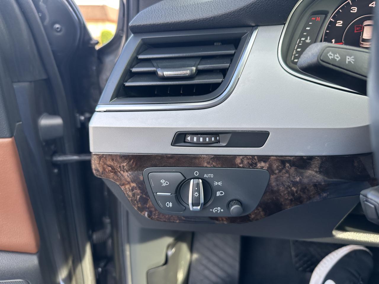 Audi Q7  2019
