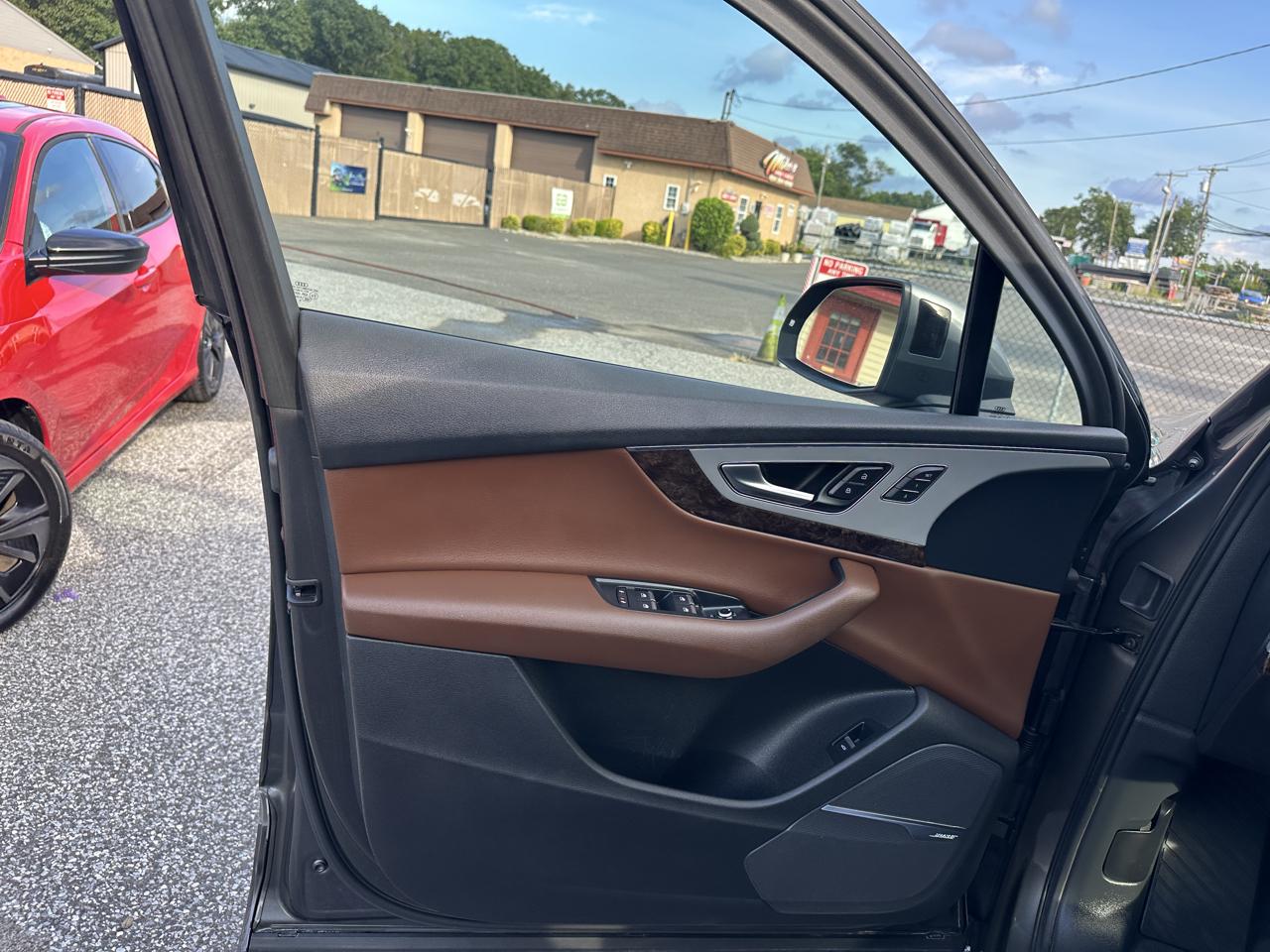 Audi Q7  2019