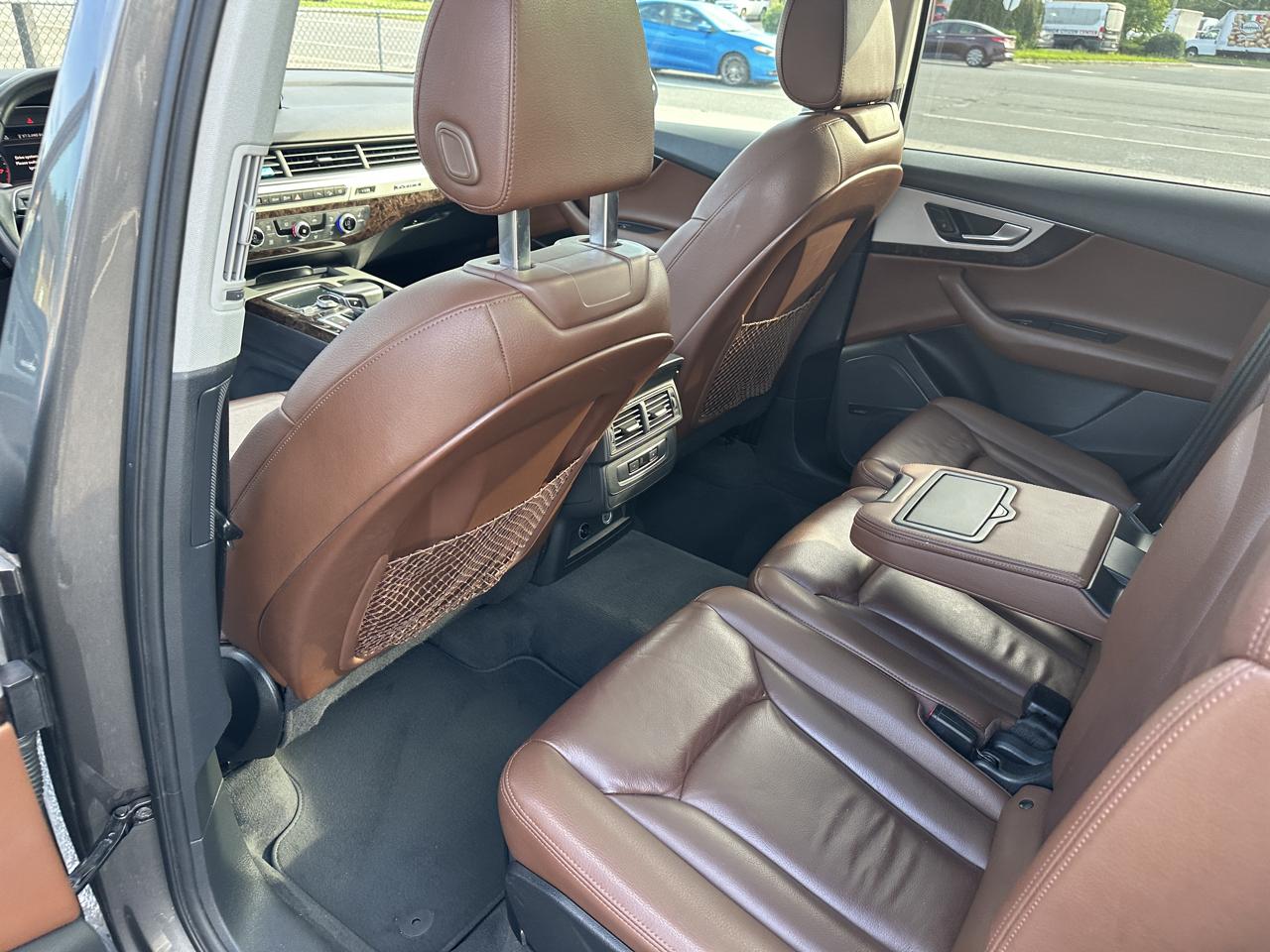 Audi Q7  2019