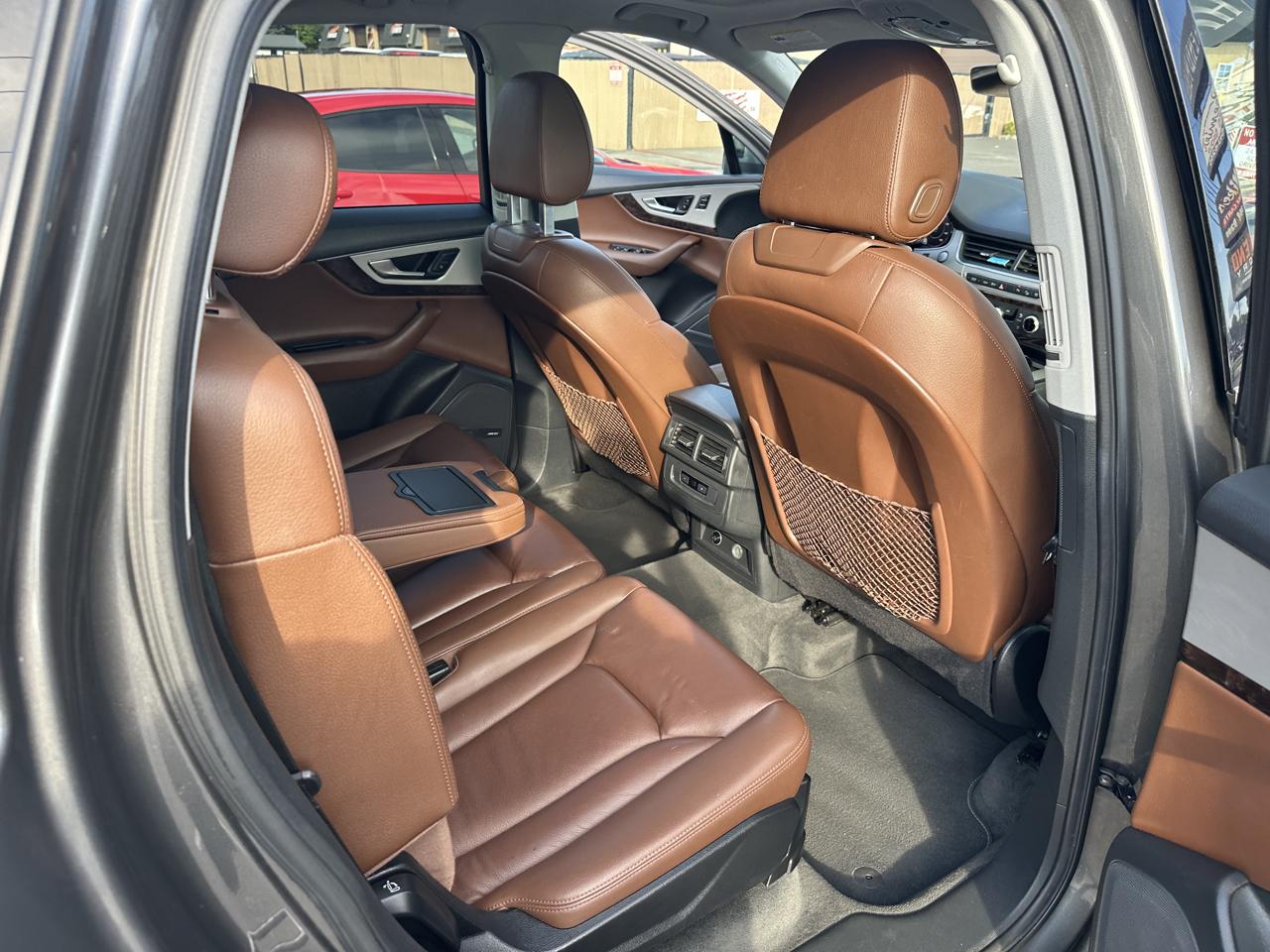 Audi Q7  2019