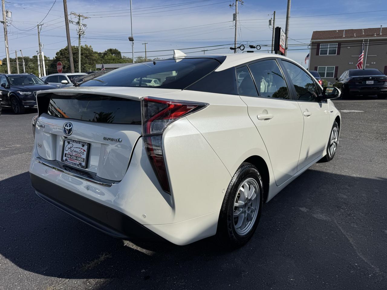 Toyota Prius  2018