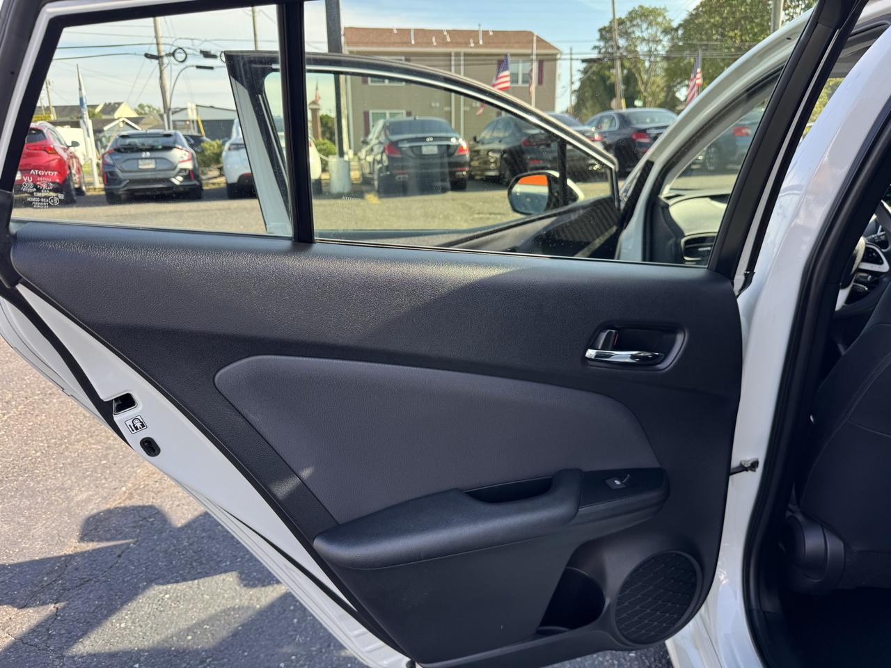 Toyota Prius  2018