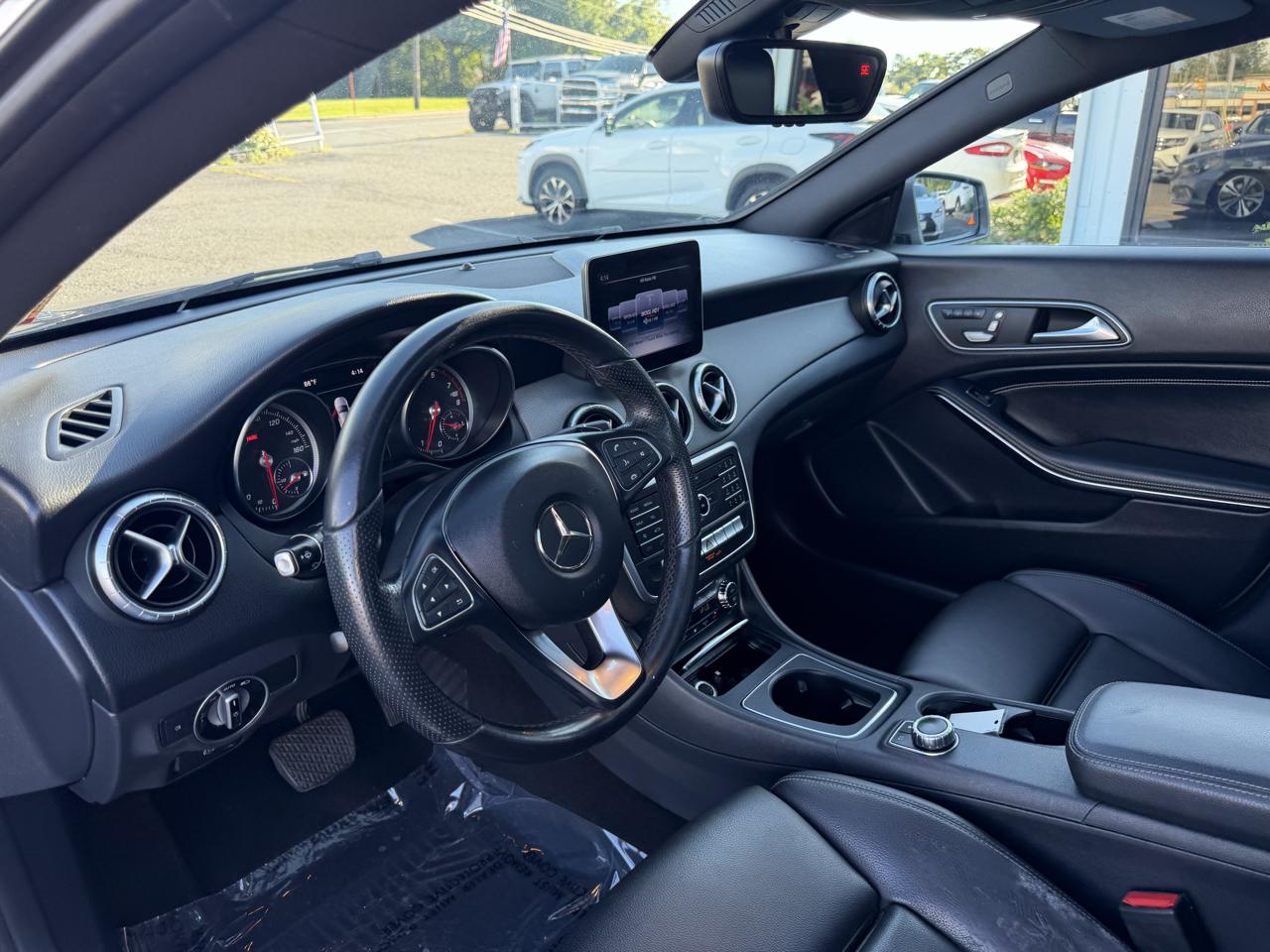 Mercedes-Benz CLA  2019
