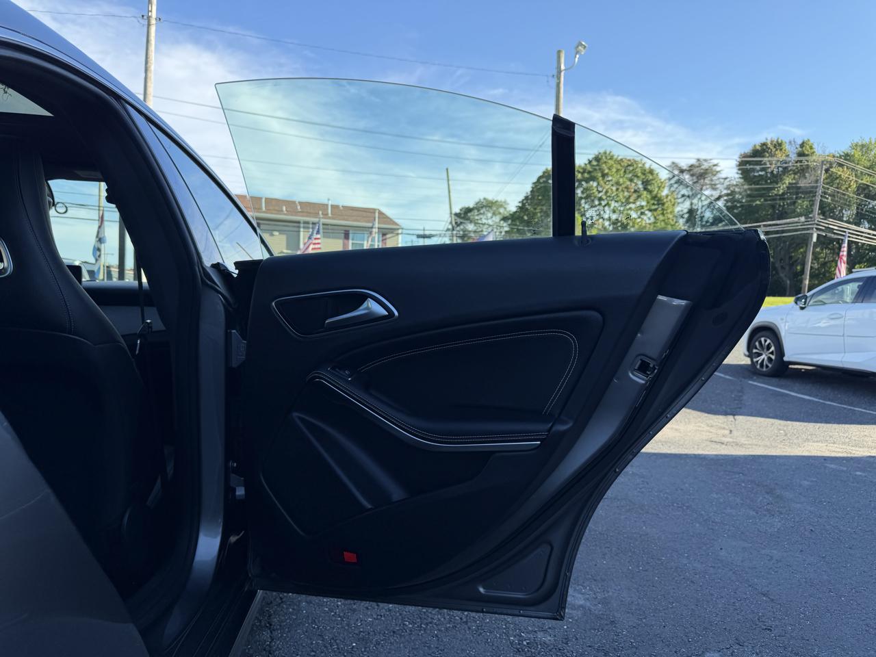 Mercedes-Benz CLA  2019