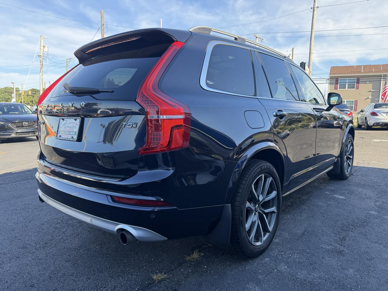Volvo XC90  2019