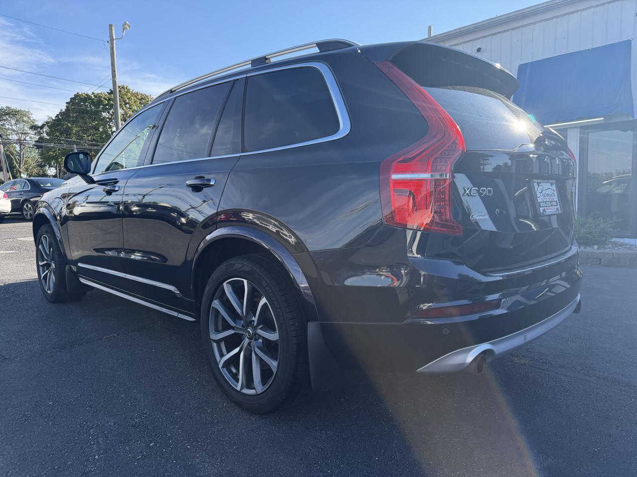 Volvo XC90  2019