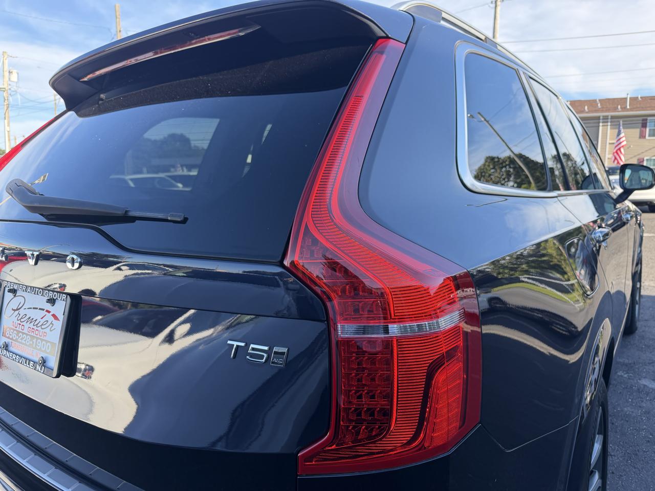 Volvo XC90  2019