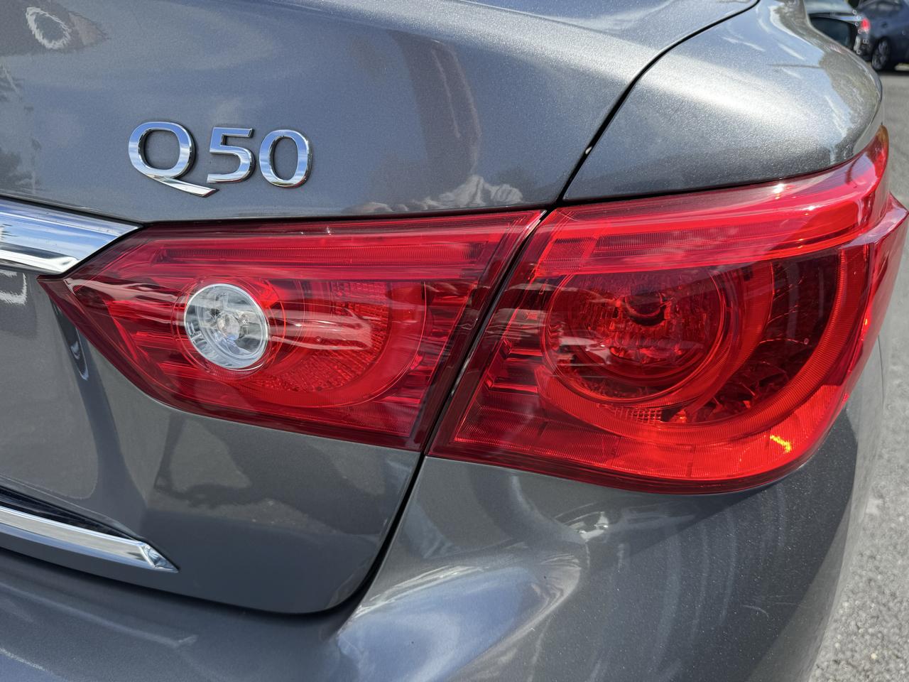 Infiniti Q50  2015