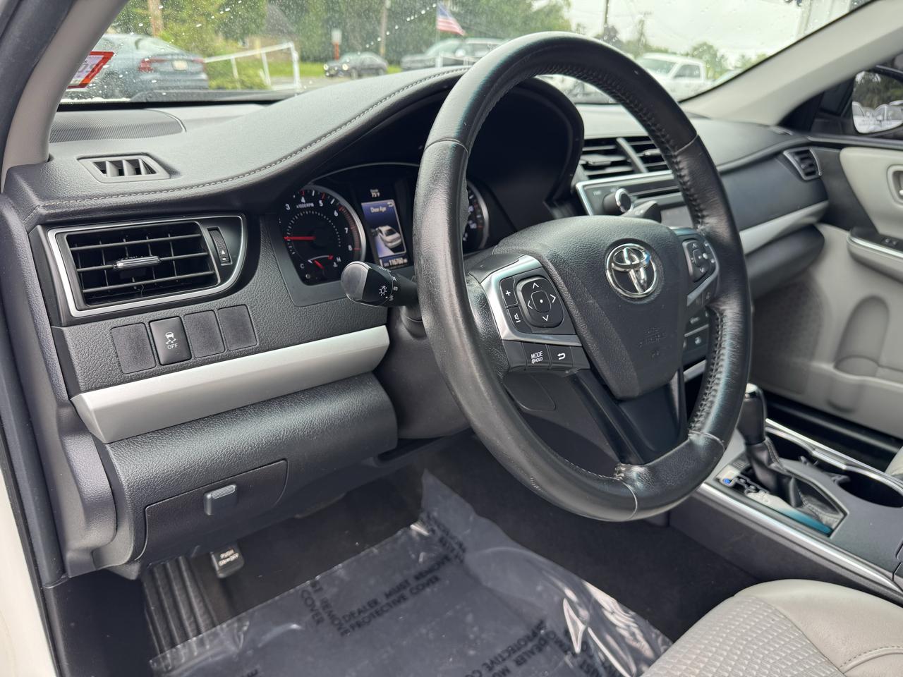 Toyota Camry  2015