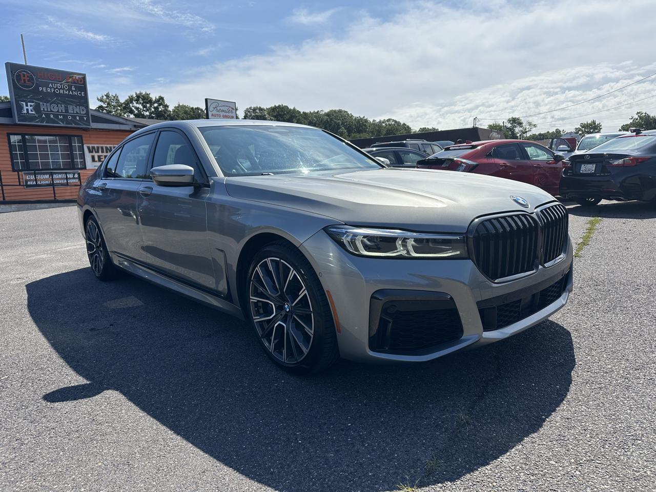 BMW 7 Series  2021
