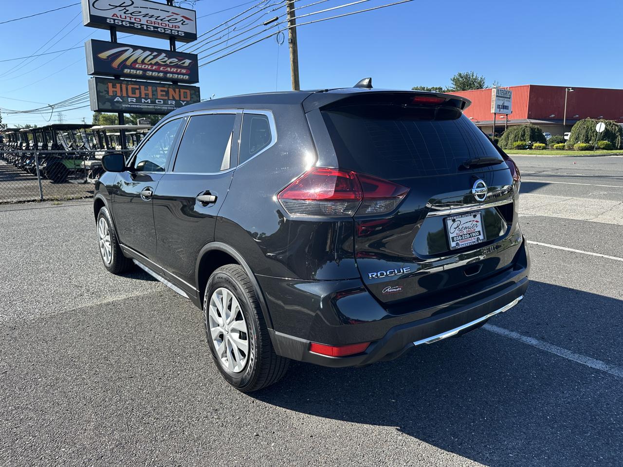 Nissan Rogue  2019