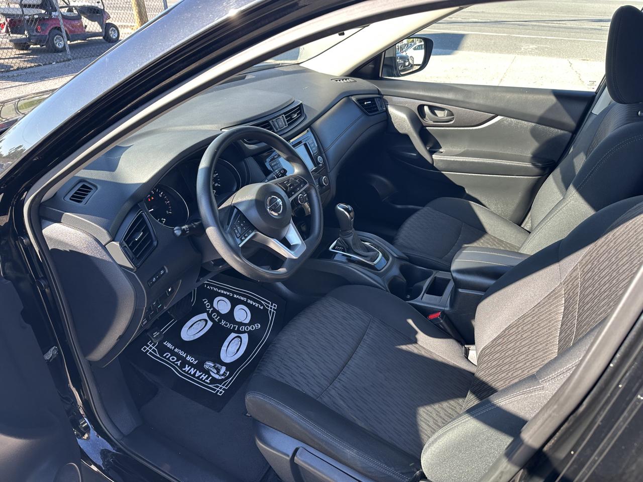 Nissan Rogue  2019