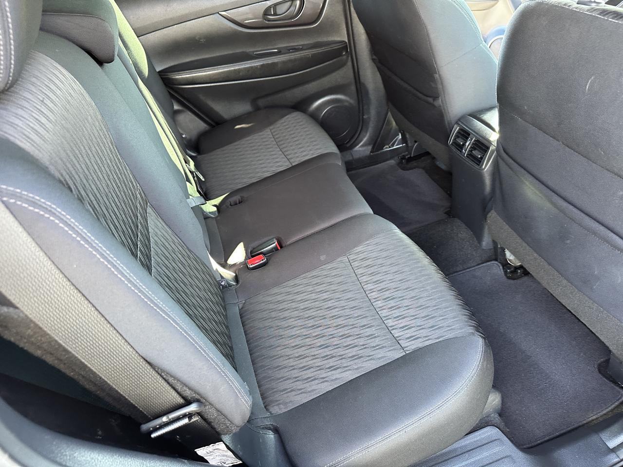 Nissan Rogue  2019