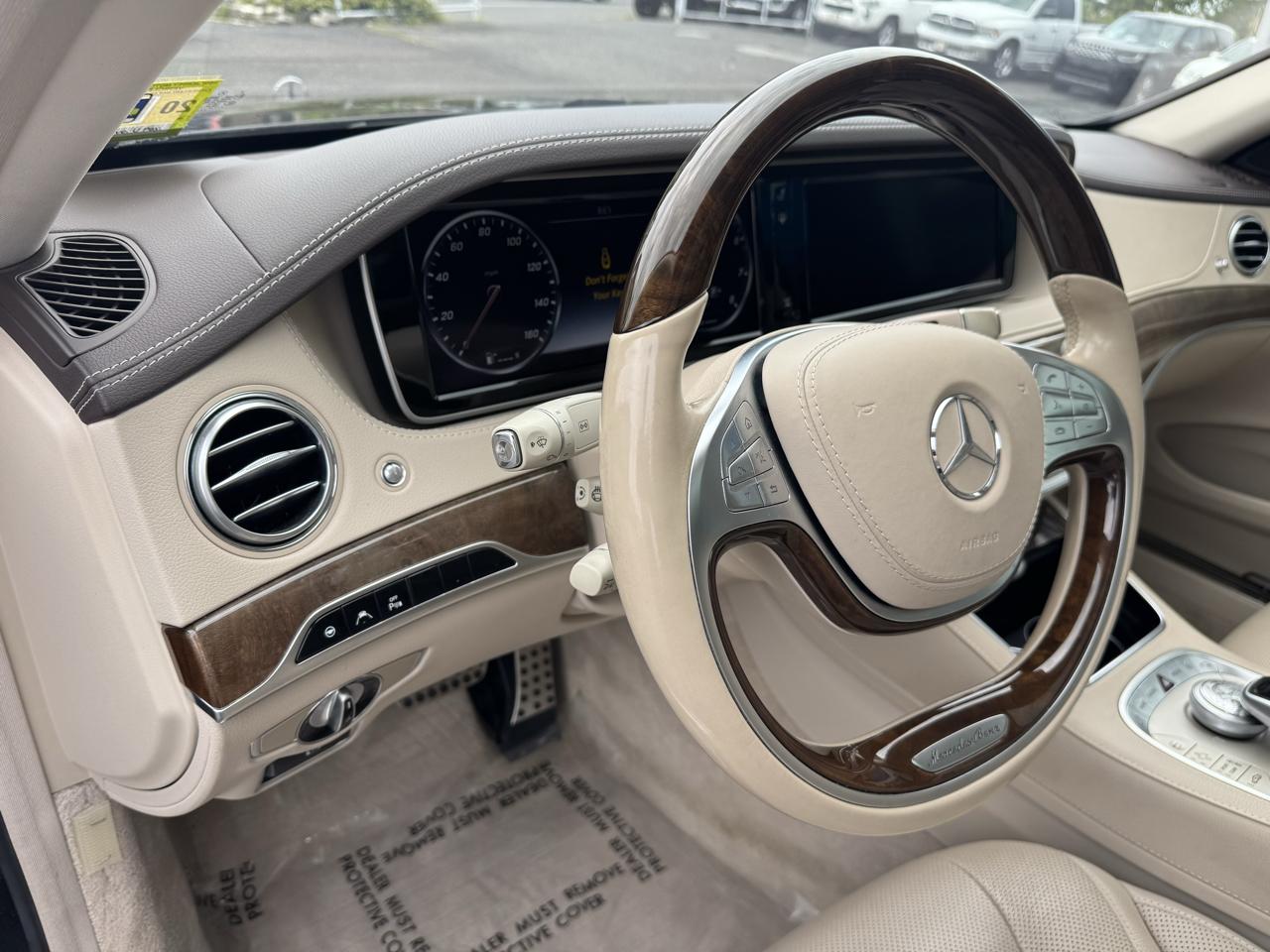 Mercedes-Benz S-Class  2015
