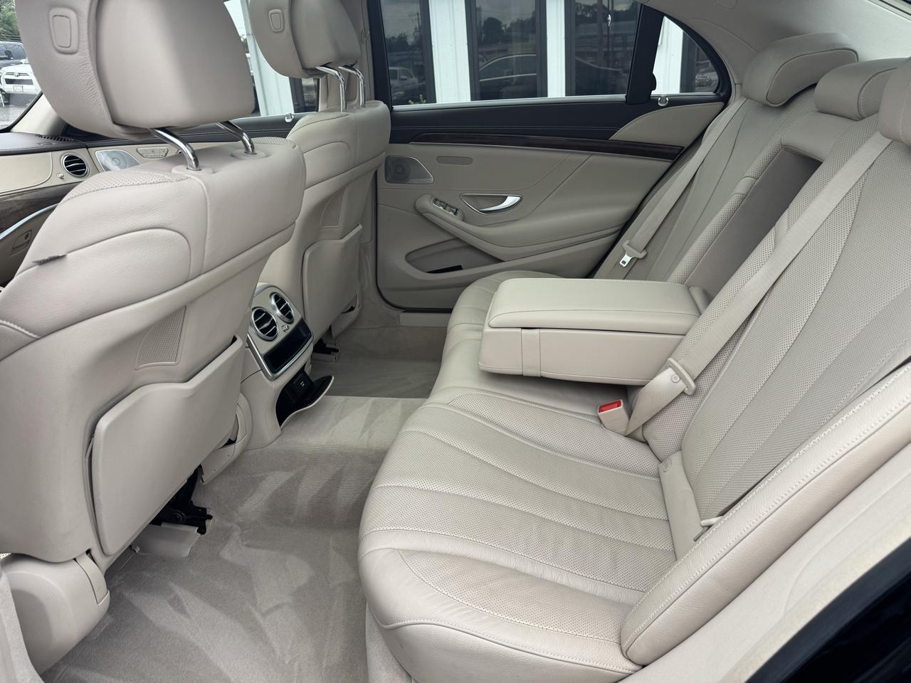 Mercedes-Benz S-Class  2015