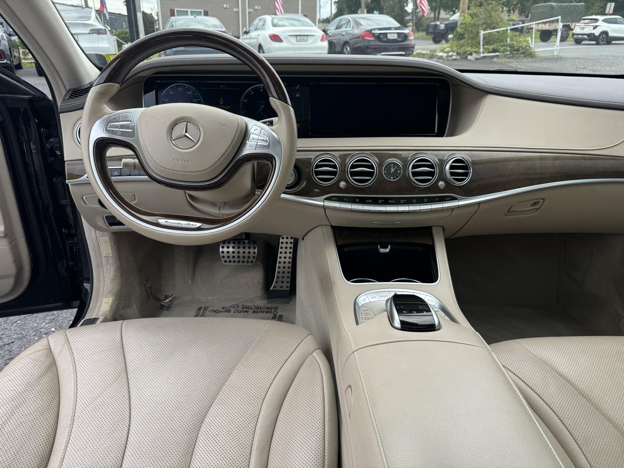 Mercedes-Benz S-Class  2015