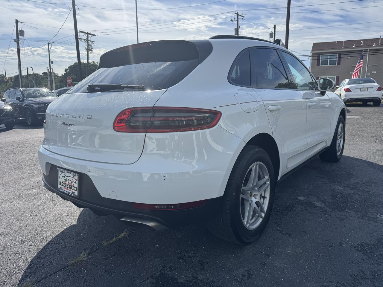 Porsche Macan  2018