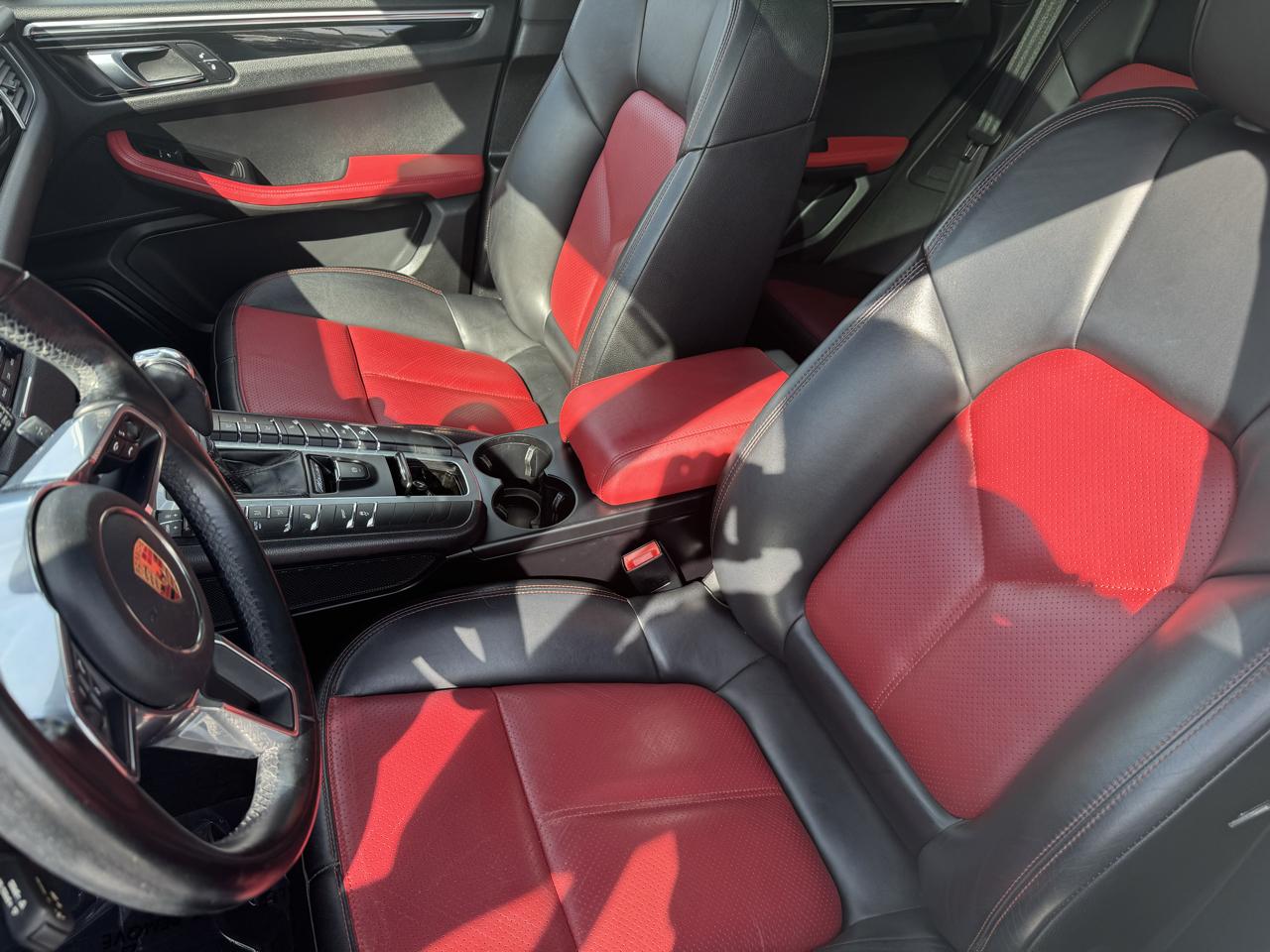 Porsche Macan  2018