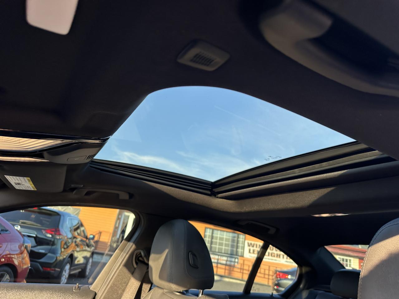 BMW 3 Series  2019