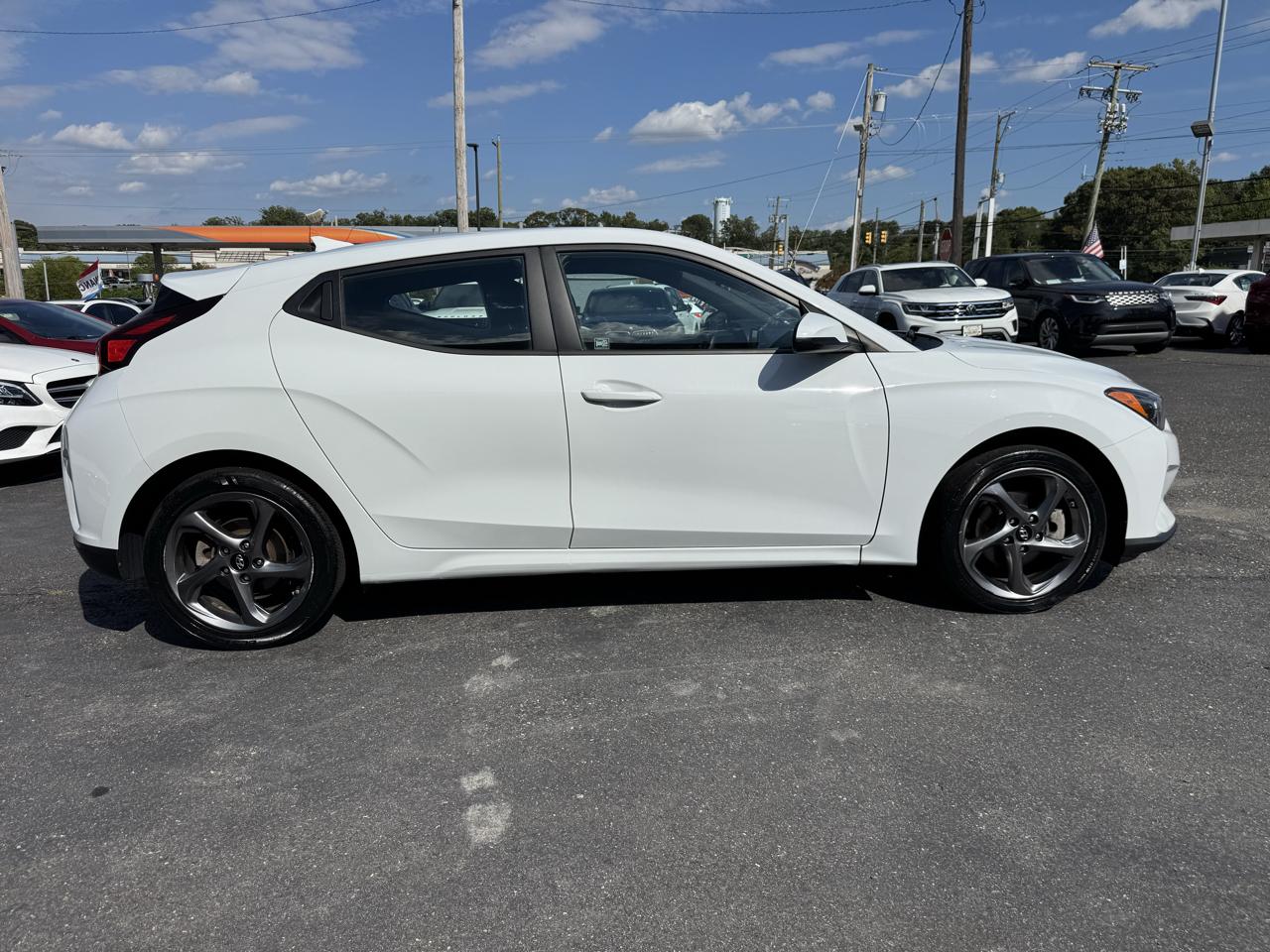 Hyundai Veloster  2020