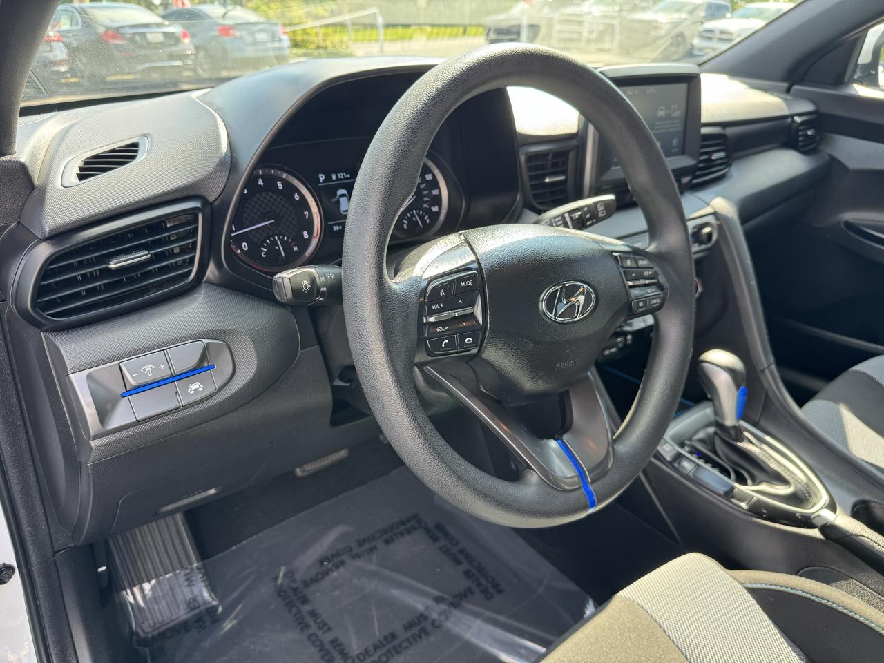 Hyundai Veloster  2020