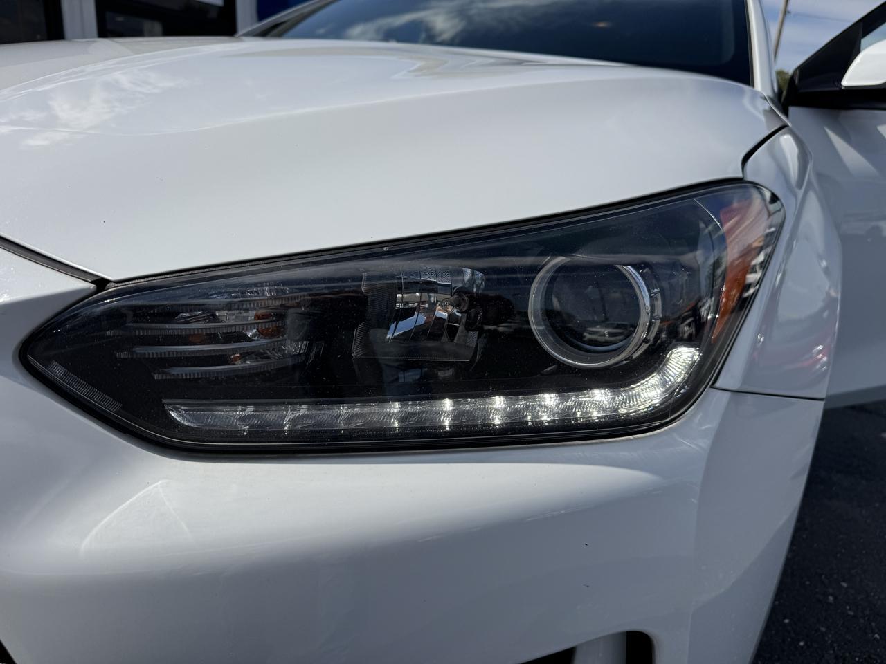 Hyundai Veloster  2020