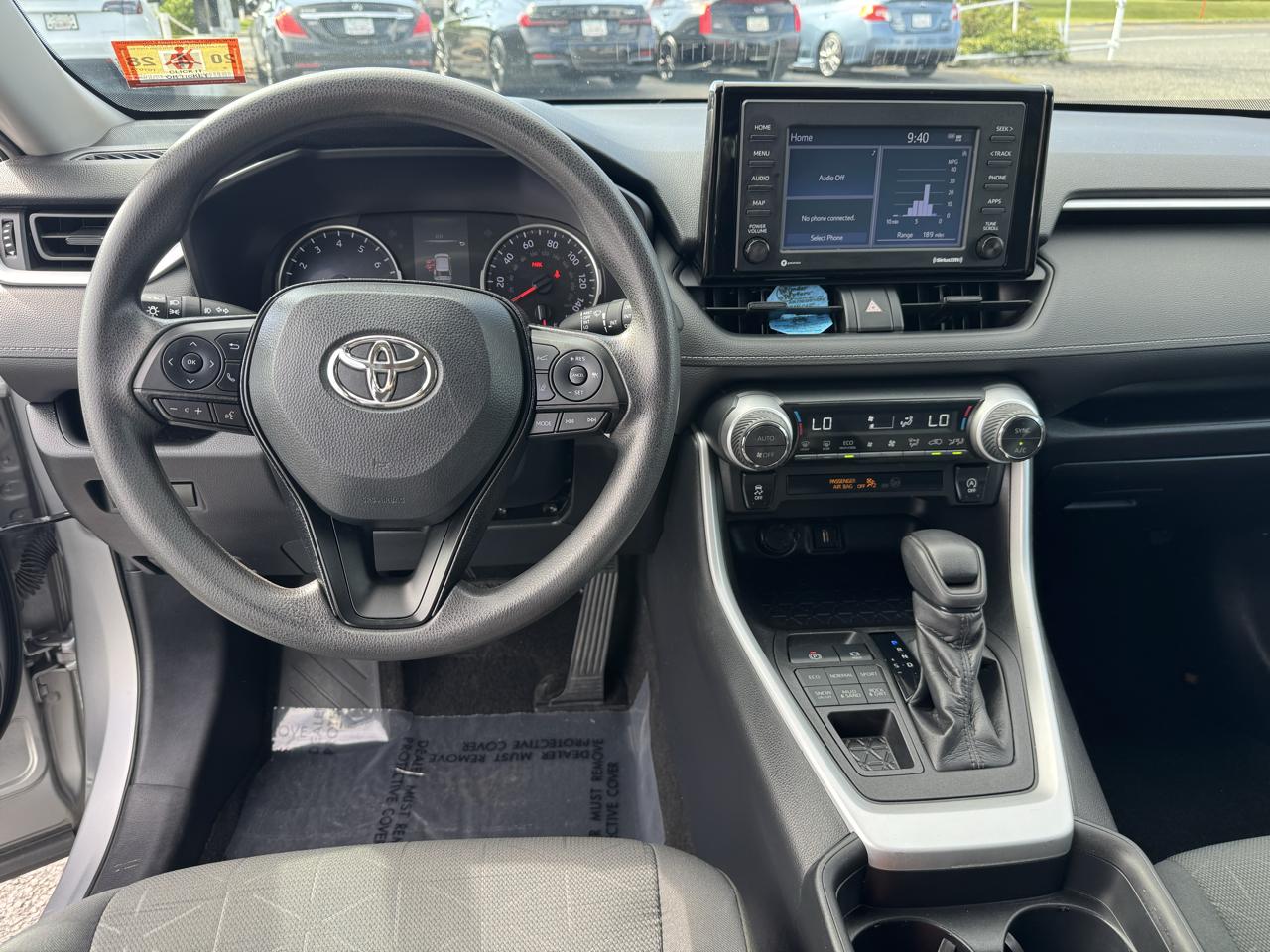 Toyota RAV4  2021