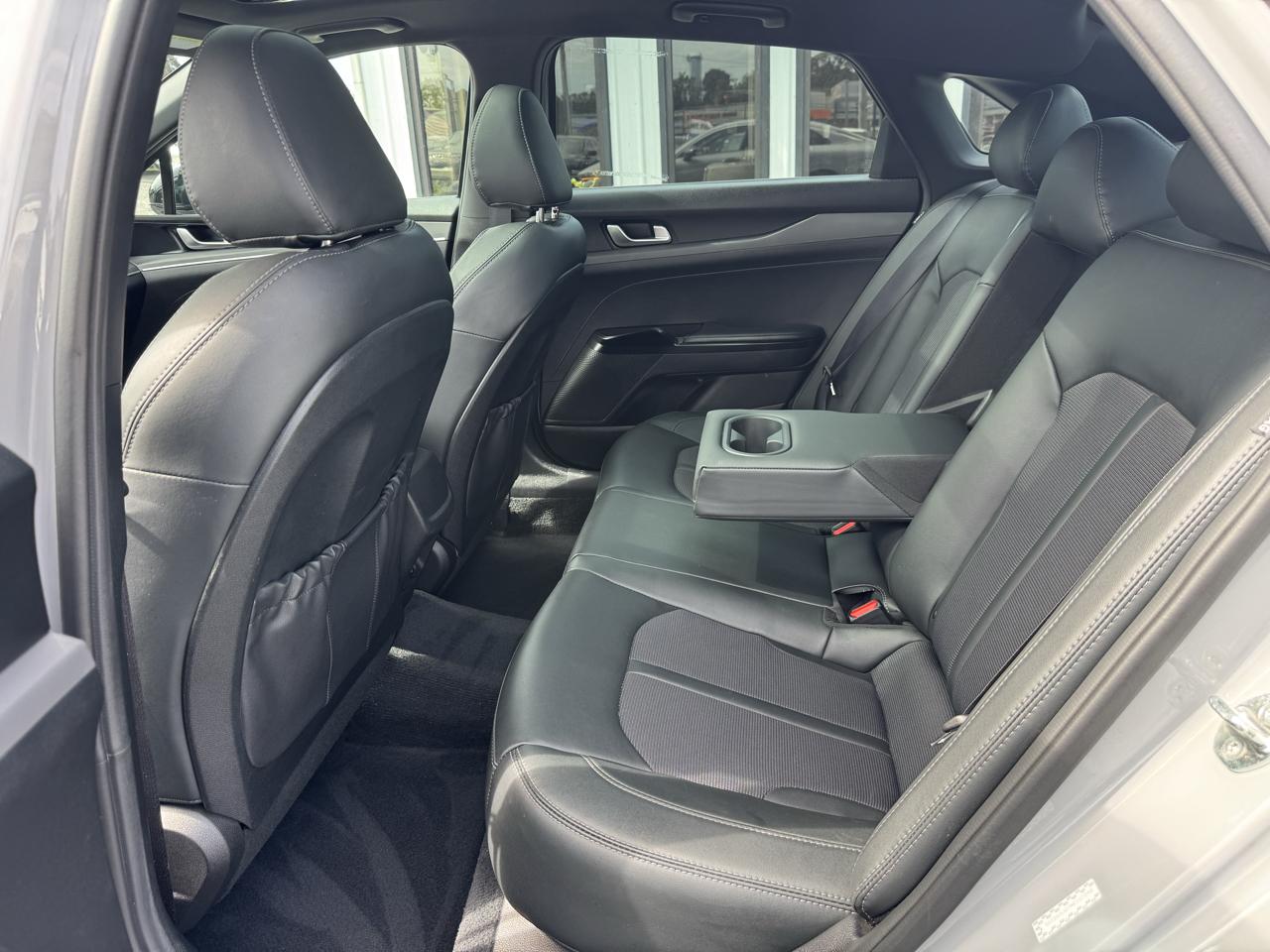 Kia K5  2022