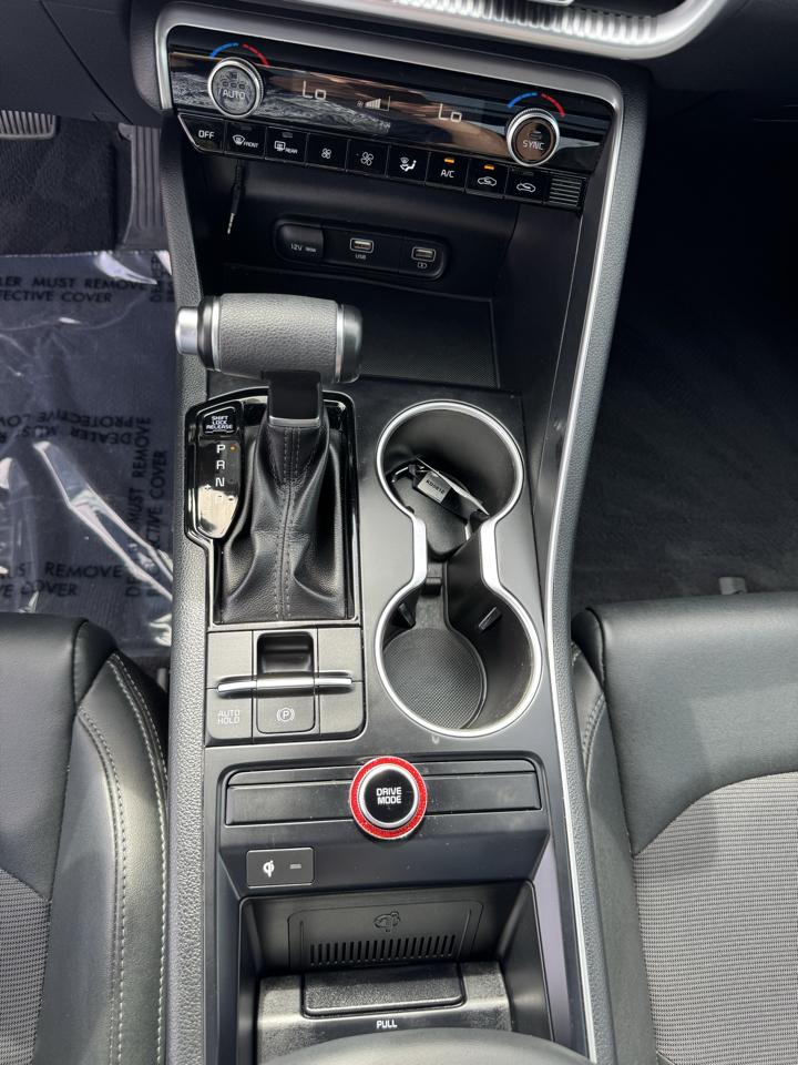Kia K5  2022