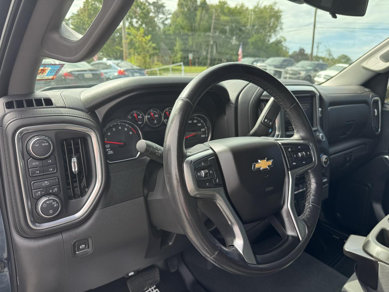 Chevrolet Silverado 1500  2020