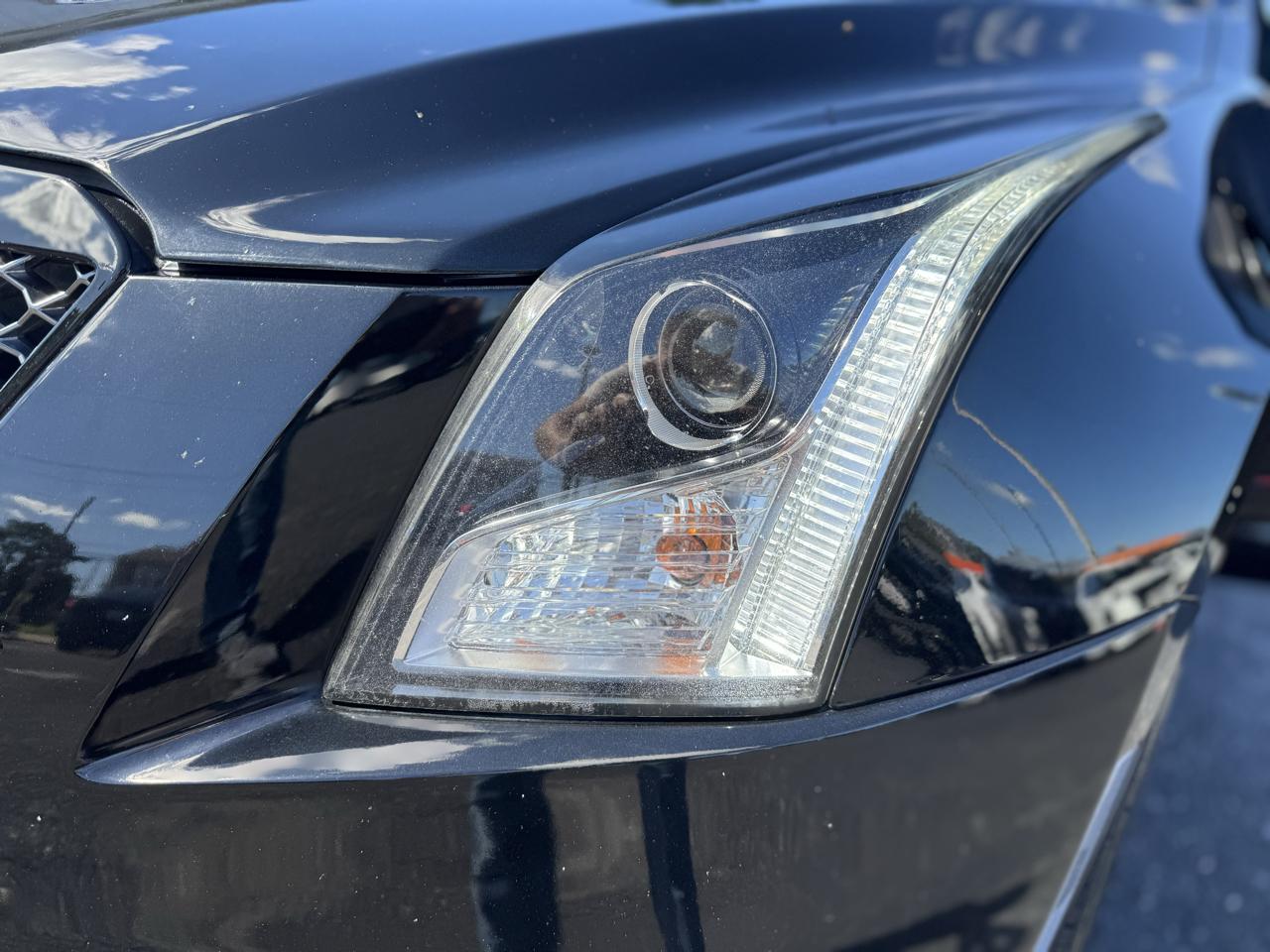 Cadillac ATS-V Sedan  2017