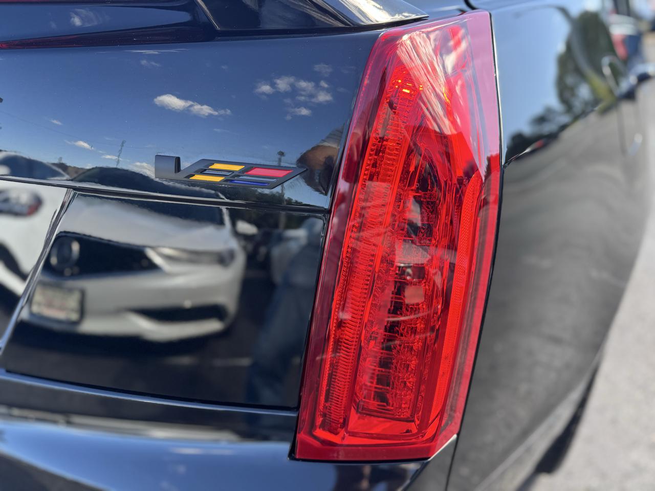 Cadillac ATS-V Sedan  2017