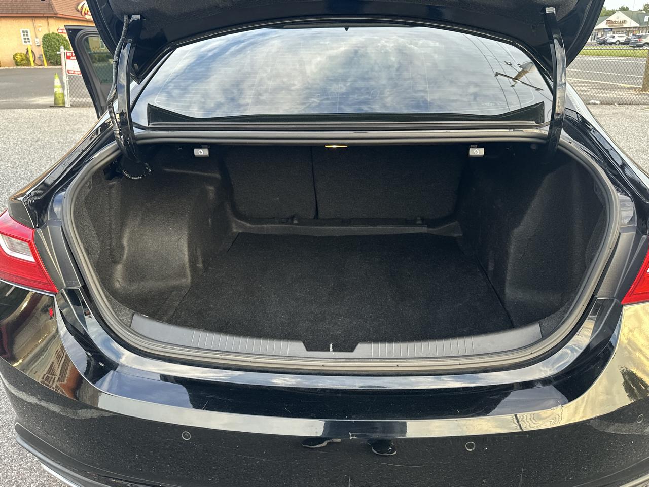 Chevrolet Malibu  2021