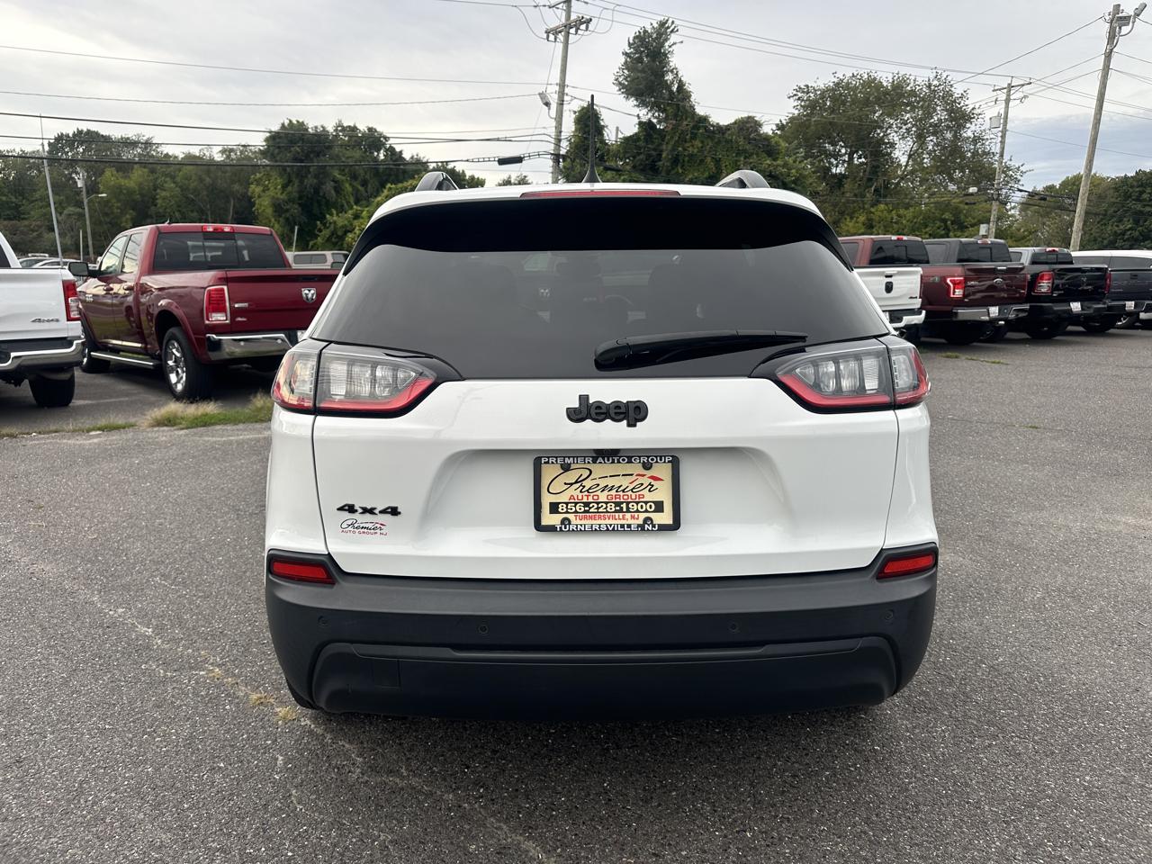 Jeep Cherokee  2021